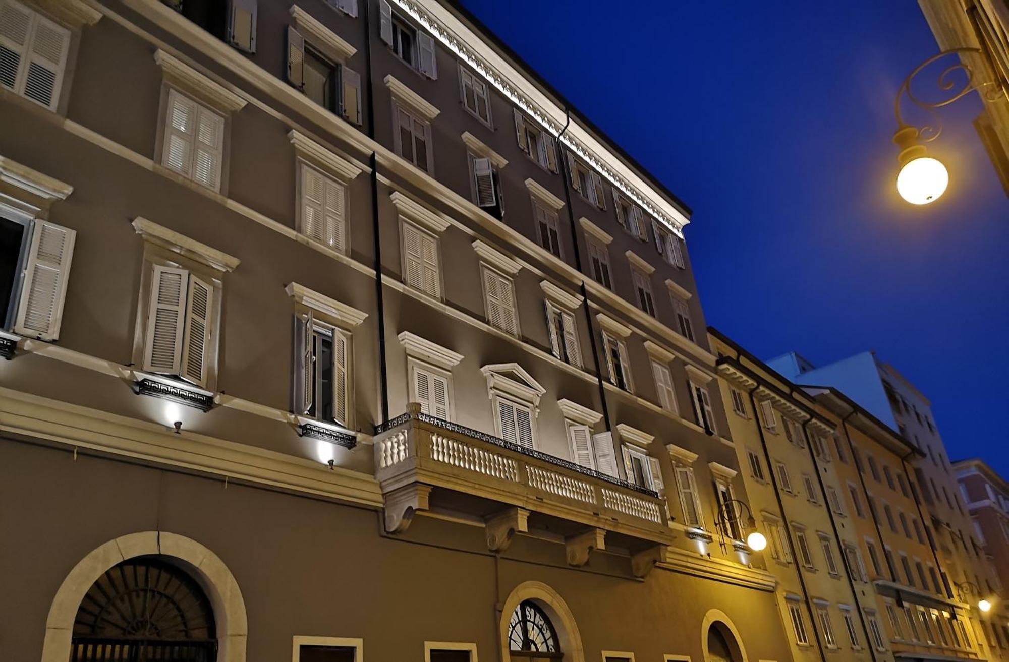 Forvm Boutique Hotel Trieste Dış mekan fotoğraf
